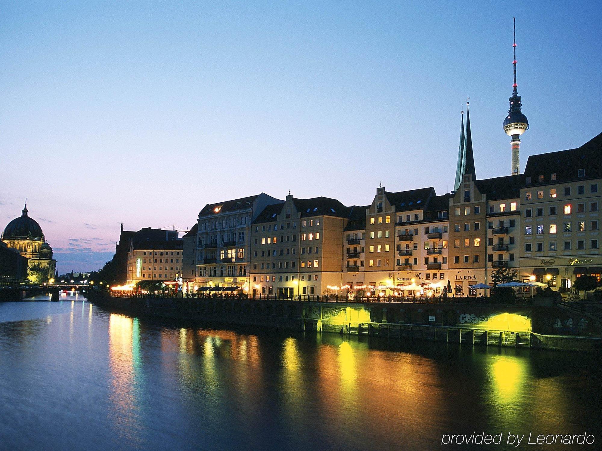 Ibis Styles Berlin City Ost Esterno foto