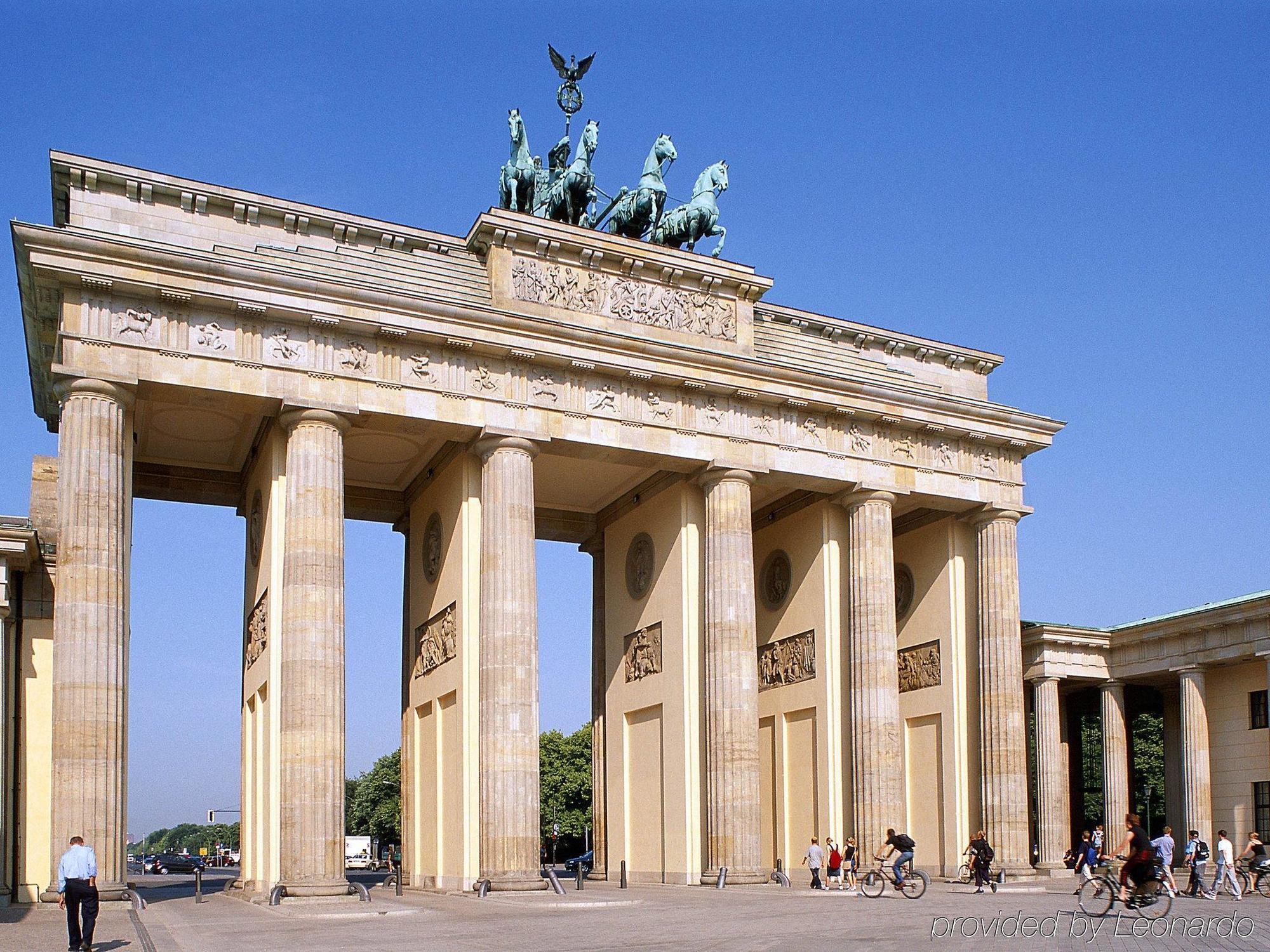 Ibis Styles Berlin City Ost Esterno foto
