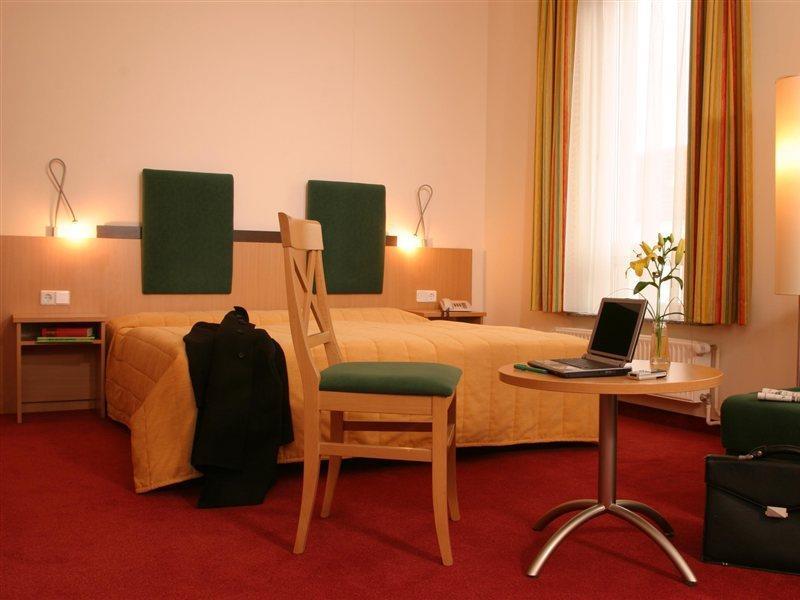 Ibis Styles Berlin City Ost Esterno foto