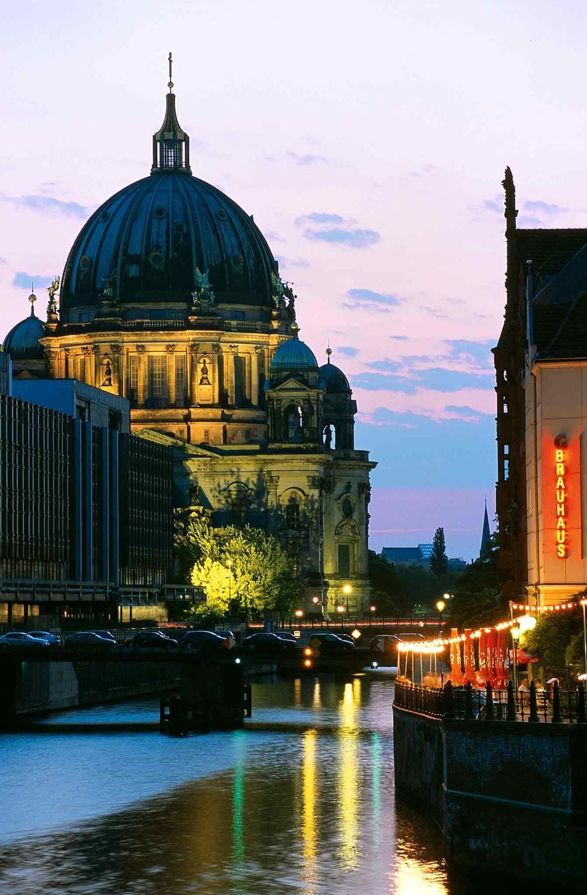 Ibis Styles Berlin City Ost Esterno foto