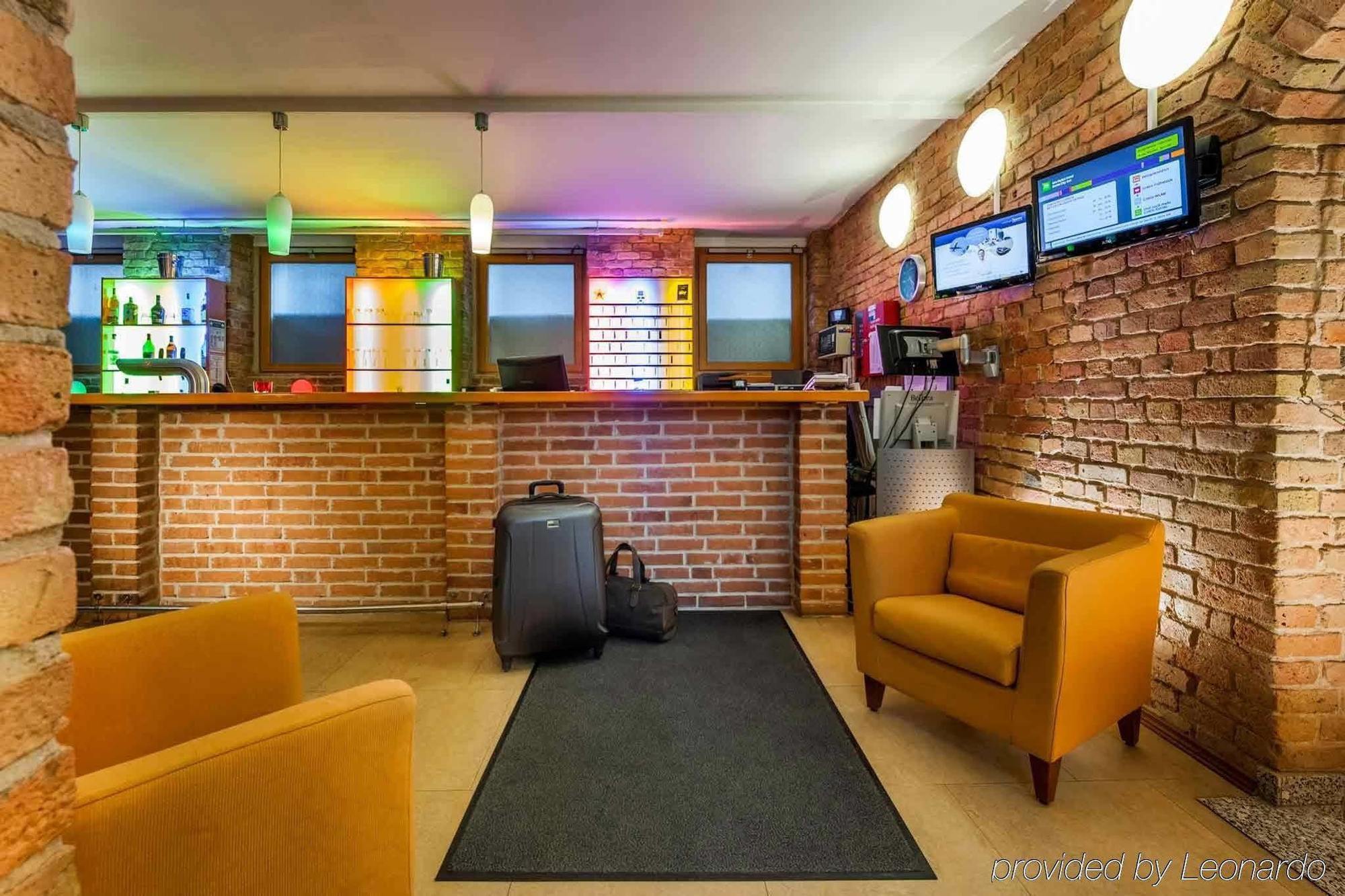 Ibis Styles Berlin City Ost Interno foto