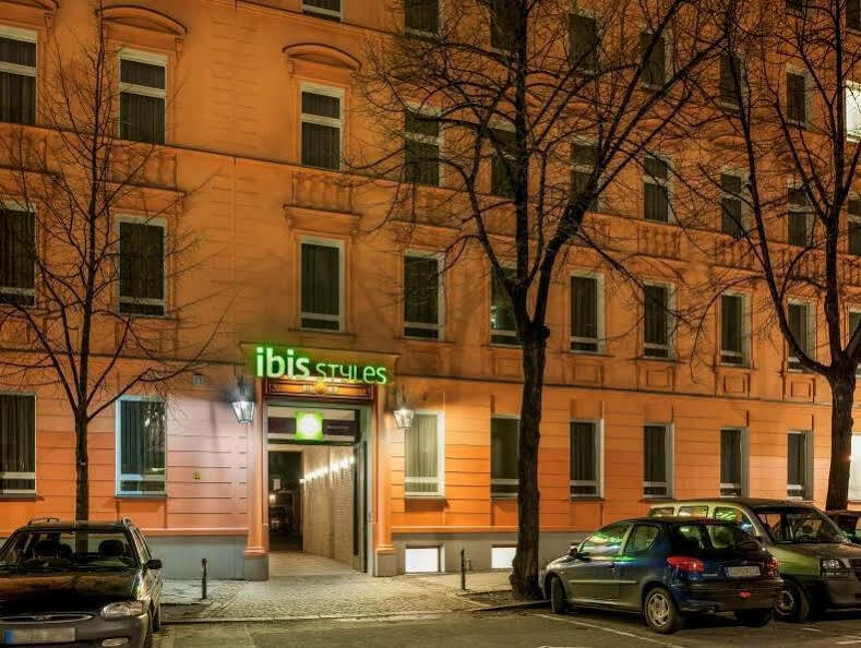 Ibis Styles Berlin City Ost Esterno foto